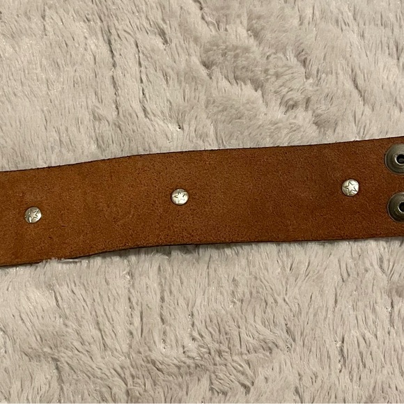 Men’s Wide Genuine Leather Cuff Bracelet, Dark Brown. - Picture 4 of 5